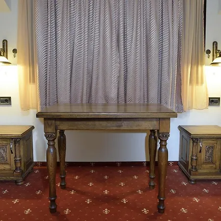 Hotel Castel Royal 4*