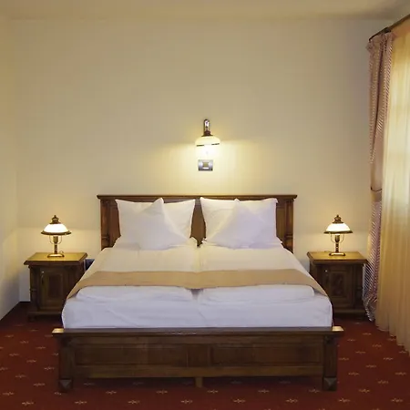 Hotel Castel Royal 4*